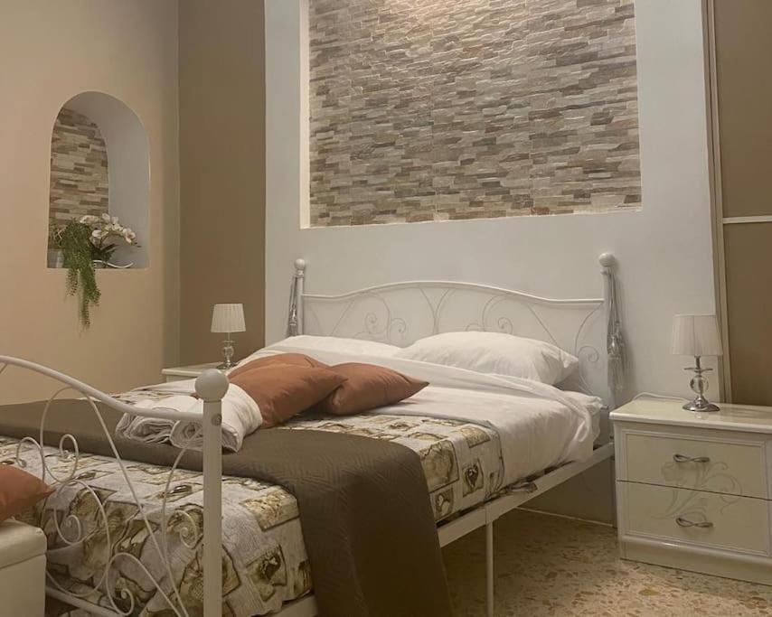 B&B Palazzo Veliero Al Castello Torre Maggiore エクステリア 写真