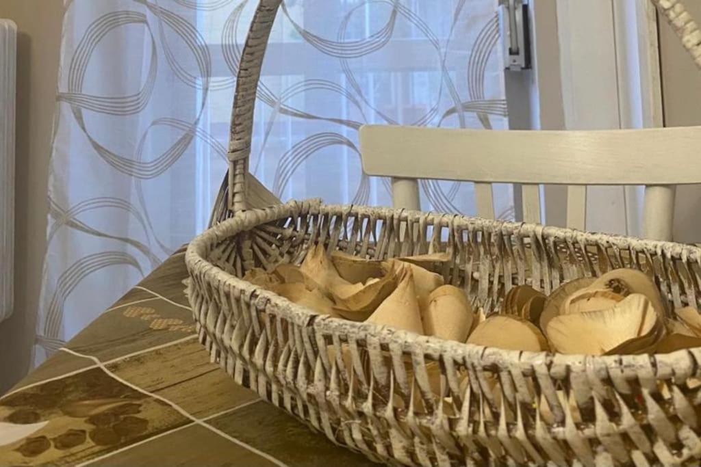 B&B Palazzo Veliero Al Castello Torre Maggiore エクステリア 写真
