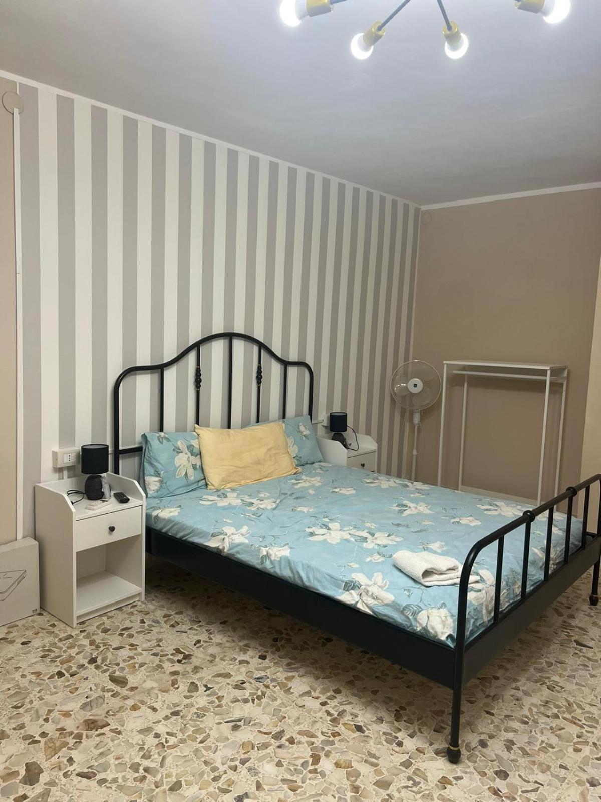 B&B Palazzo Veliero Al Castello Torre Maggiore エクステリア 写真